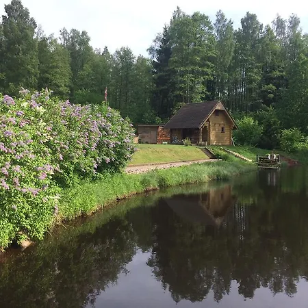 Mezupes Country house *